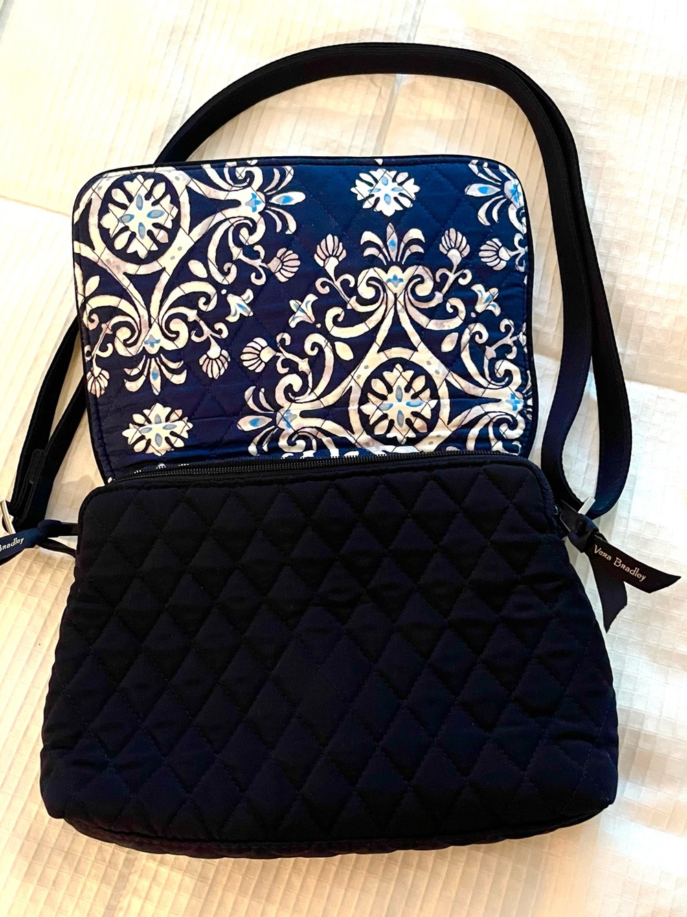 Vera Bradley Classic Navy Quilted Crossbody Bag with Medallion Patterned Lining